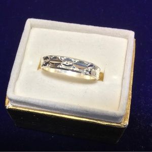 New without tag real stamped sterling silver diamond cut 6mm ring band size 8.25